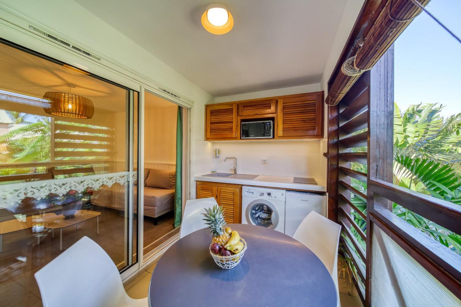 Residence Tropic Appart Hotel Saint-Gilles Les Bains Exterior photo
