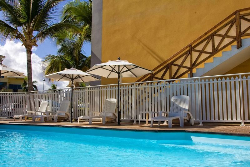Residence Tropic Appart Hotel Saint-Gilles Les Bains Exterior photo