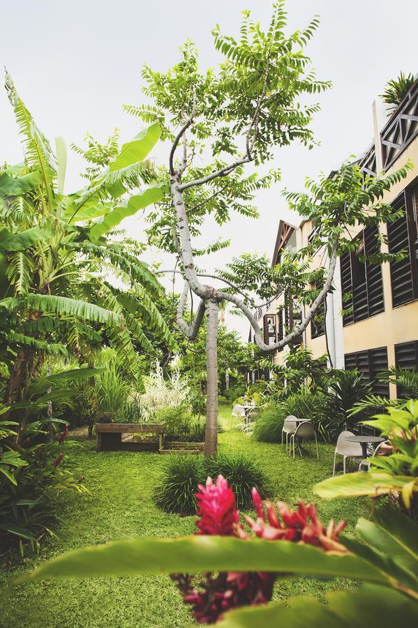 Residence Tropic Appart Hotel Saint-Gilles Les Bains Exterior photo