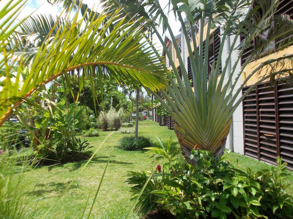 Residence Tropic Appart Hotel Saint-Gilles Les Bains Exterior photo